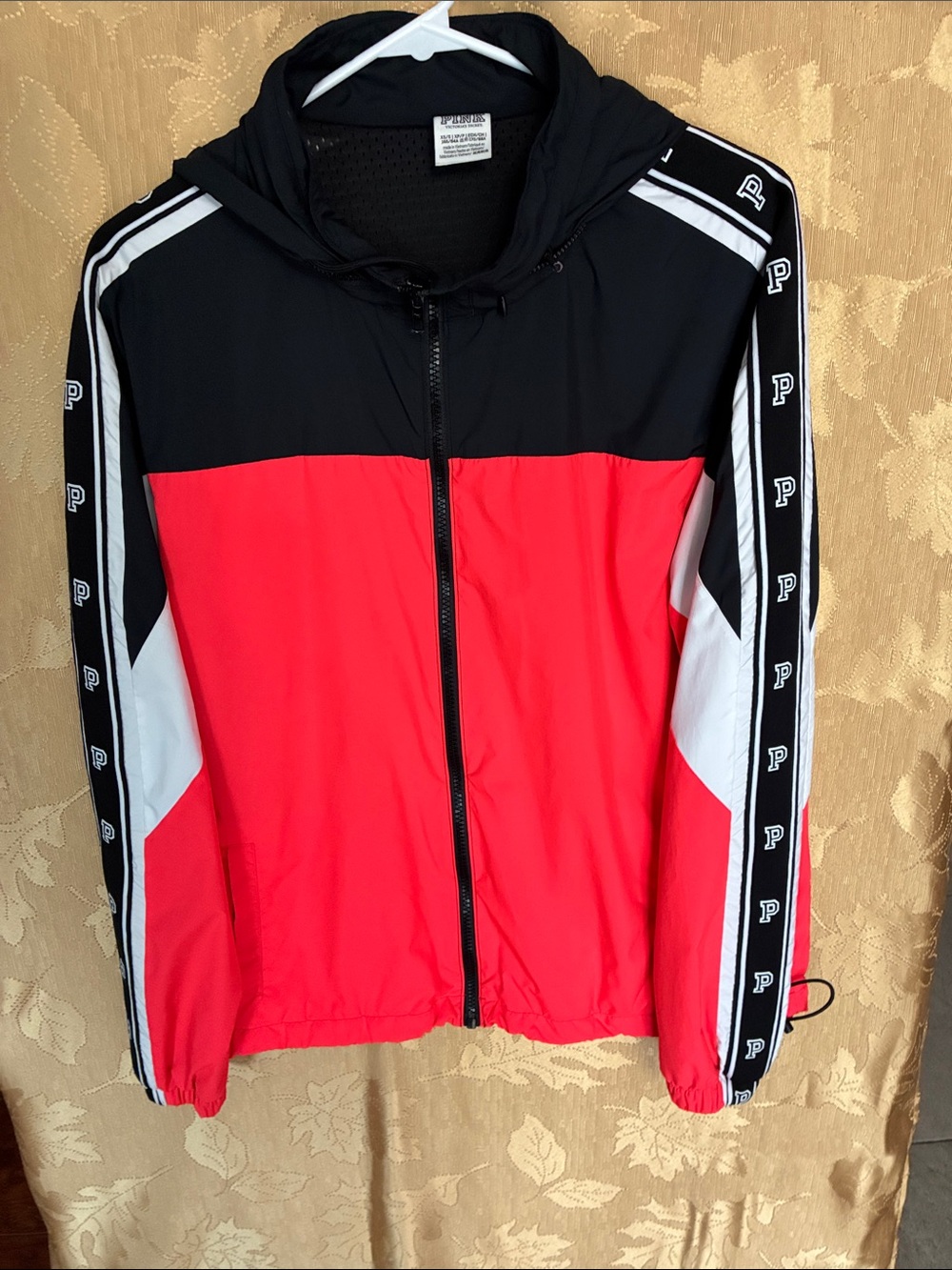 P Logo Women’s  Hooded Windbreaker Jacket - Red & Black
